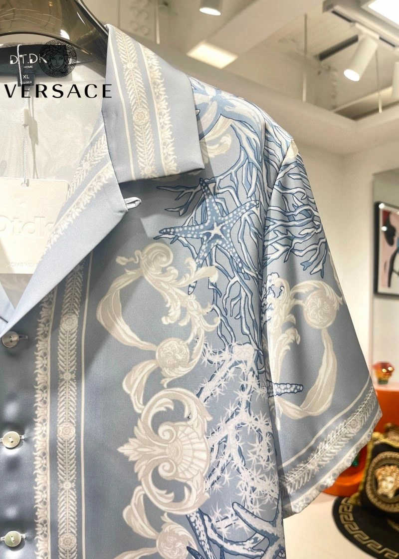 Comfortable Versace Short Suits 175174