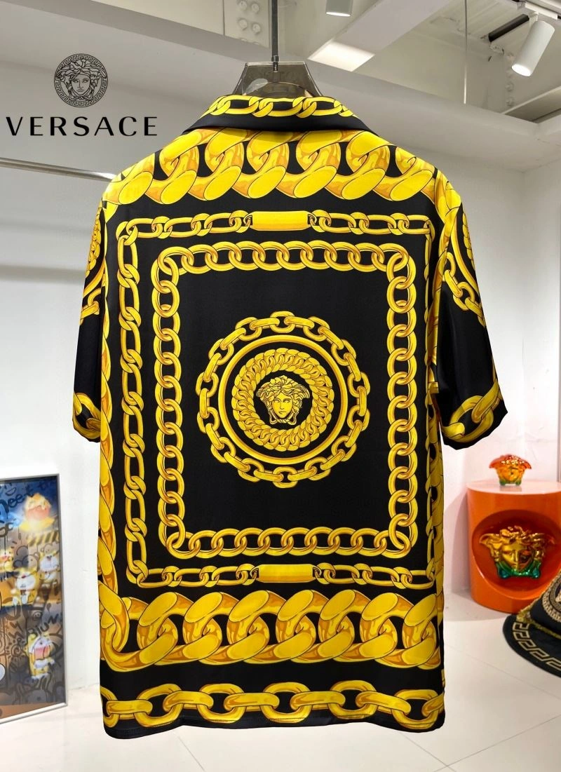 Versace Short Suits Resilient 175170