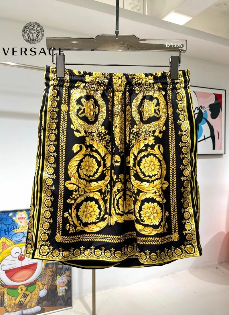 Refined Versace Short Suits 175151