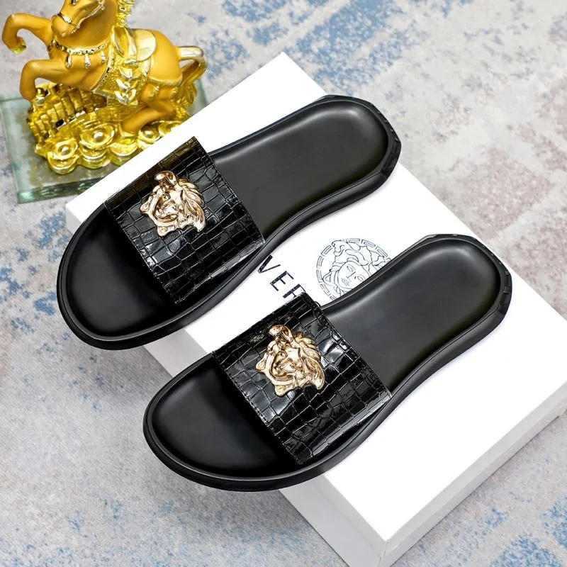 Versatile Versace Slippers 37265