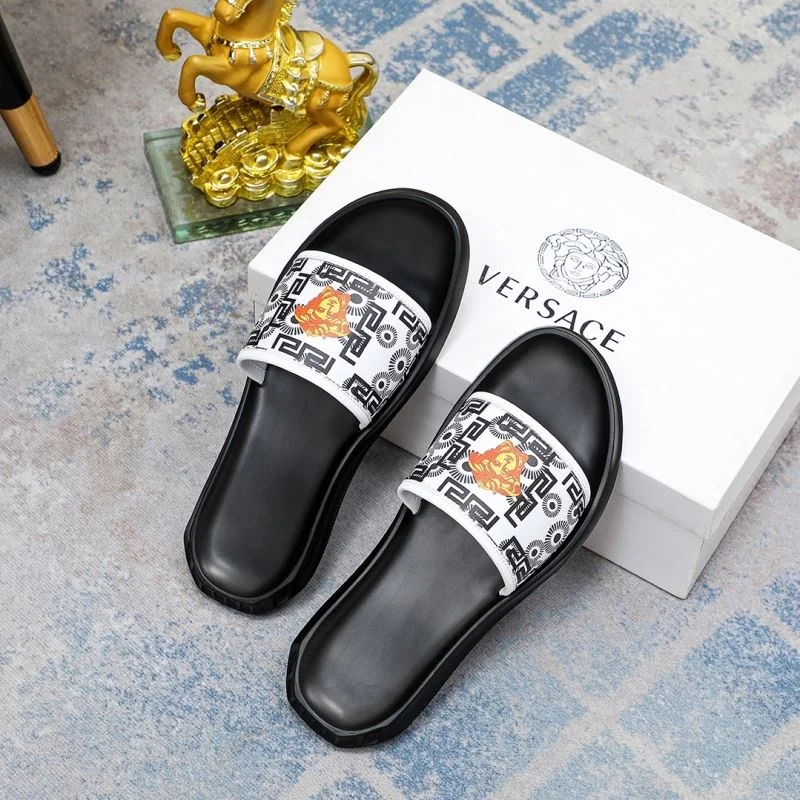 WrinkleFree Versace Slippers 37268