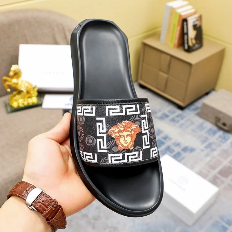 Versace Slippers Effortless 37266