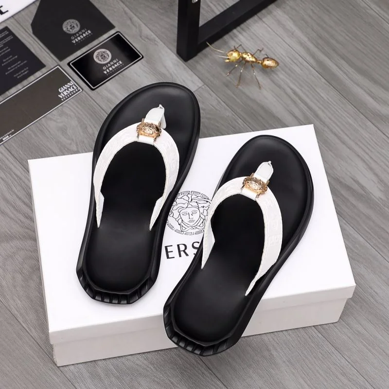FastDry Versace Slippers 37243