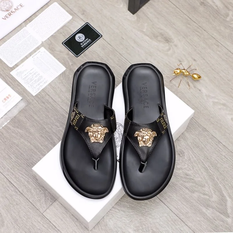 Versace Slippers Minimalist 37260