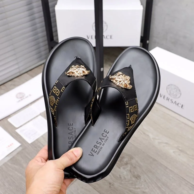 Versace Slippers Minimalist 37260