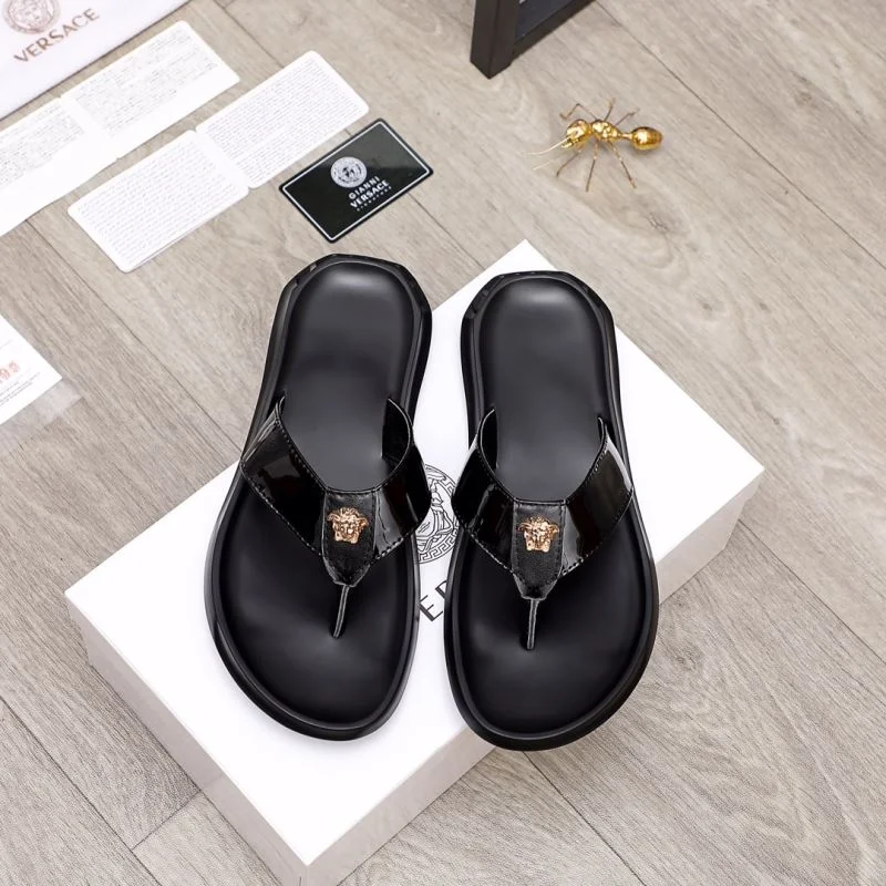Affordable Versace Slippers 37250