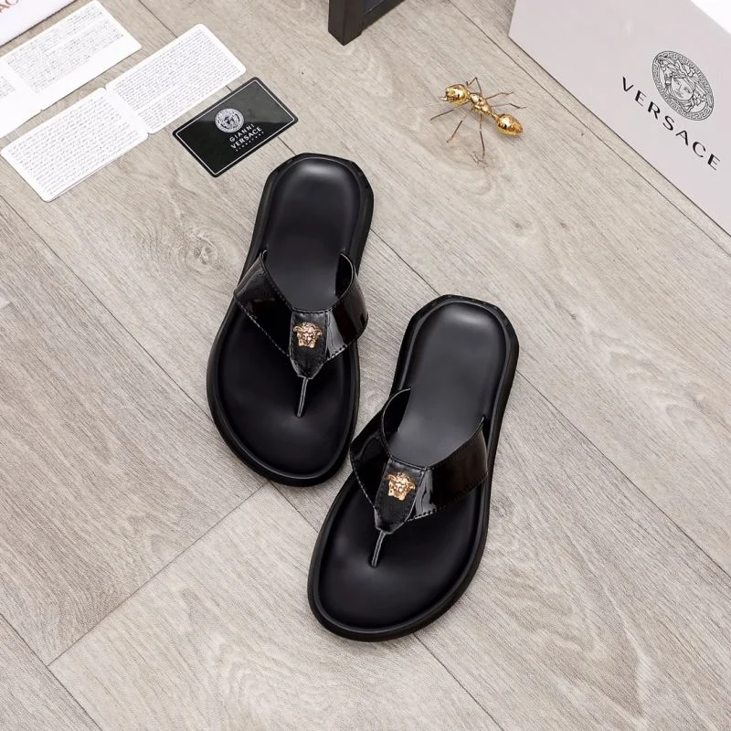 Affordable Versace Slippers 37250