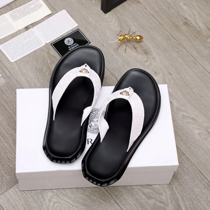 Comfortable Versace Slippers 37263