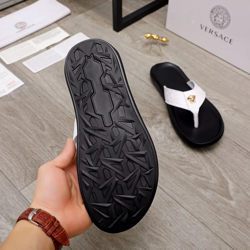 Comfortable Versace Slippers 37263