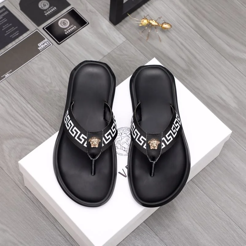 Versace Slippers ZeroBulk 37247
