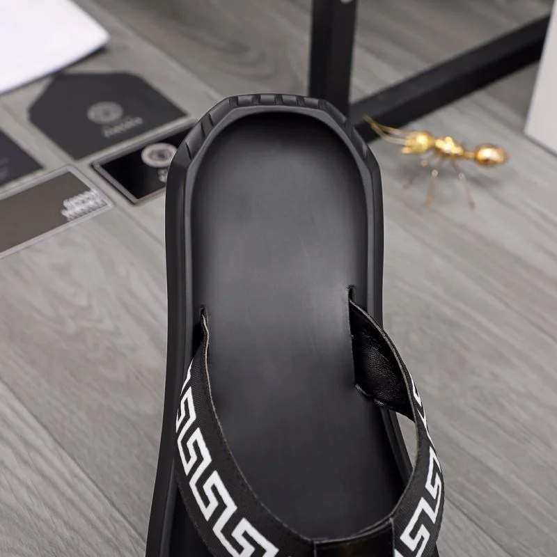 Versace Slippers ZeroBulk 37247