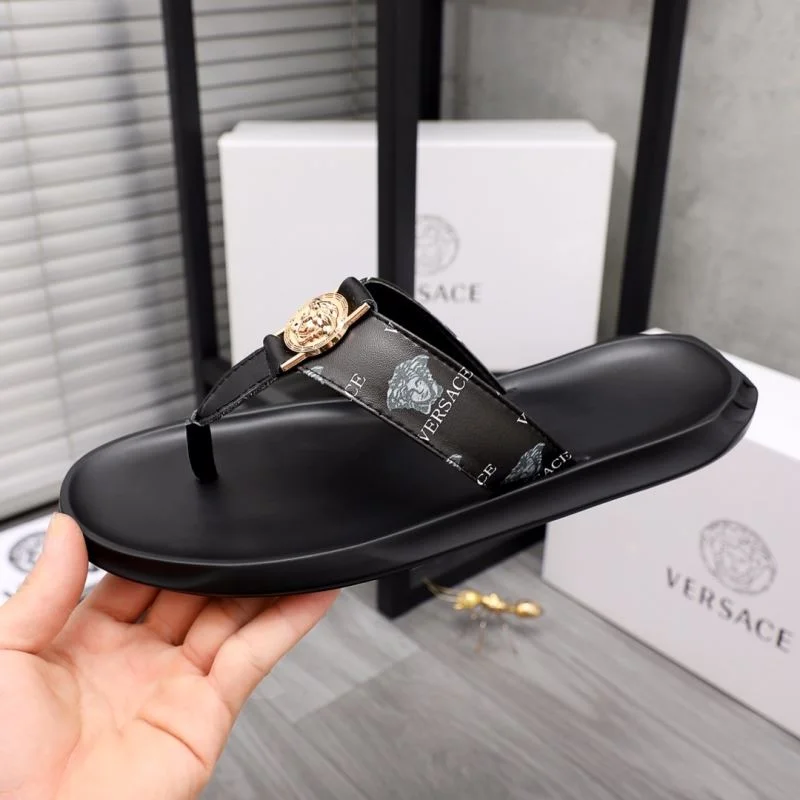 Versace Slippers Modern 37238