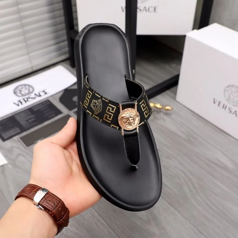 Versace Slippers UrbanStyle 37241