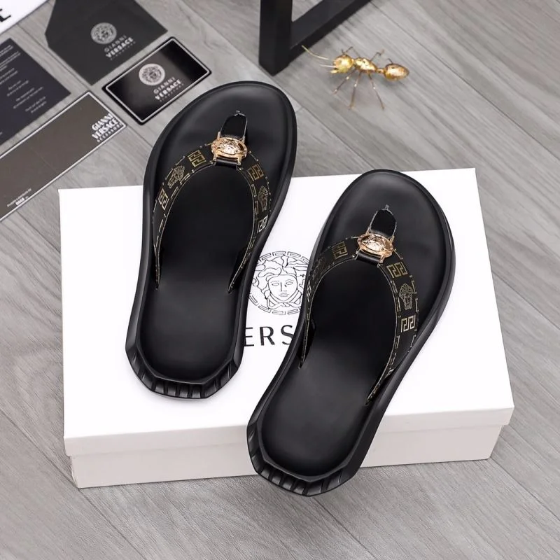 Versace Slippers UrbanStyle 37241