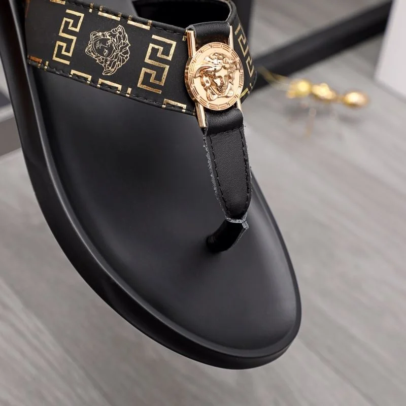 Versace Slippers UrbanStyle 37241
