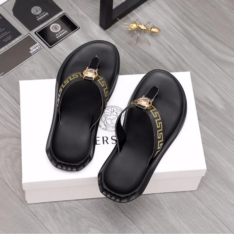 Versace Slippers EasyCare 37244