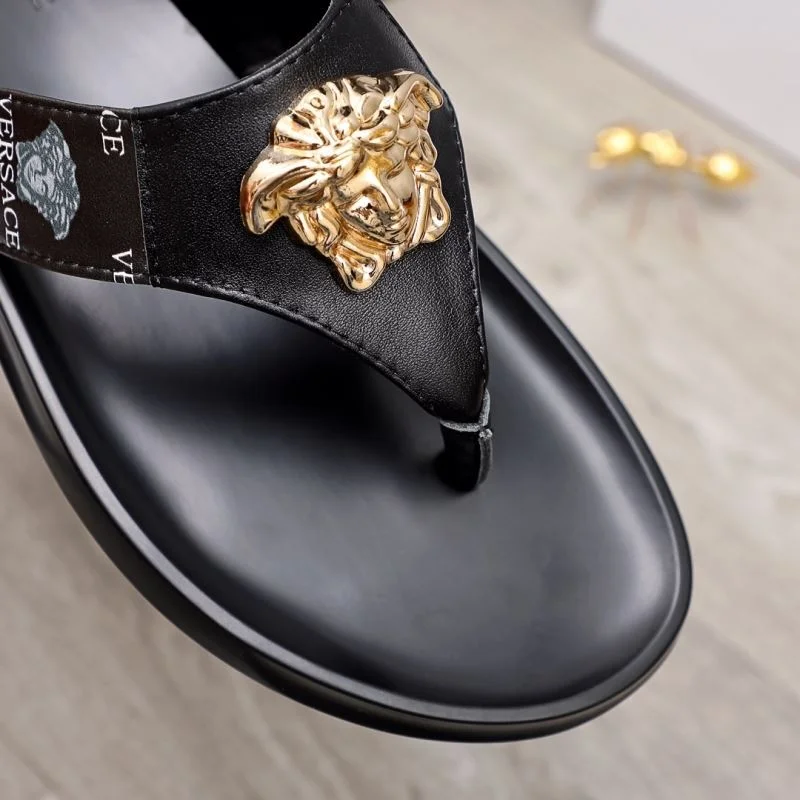 Versace Slippers FashionForward 37258