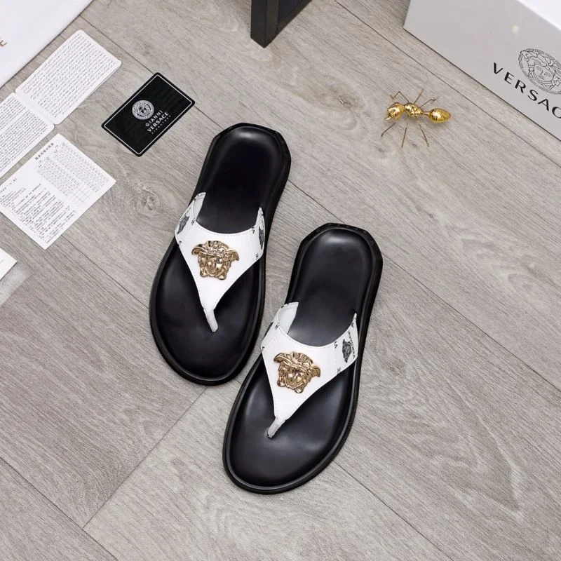 Affordable Versace Slippers 37251