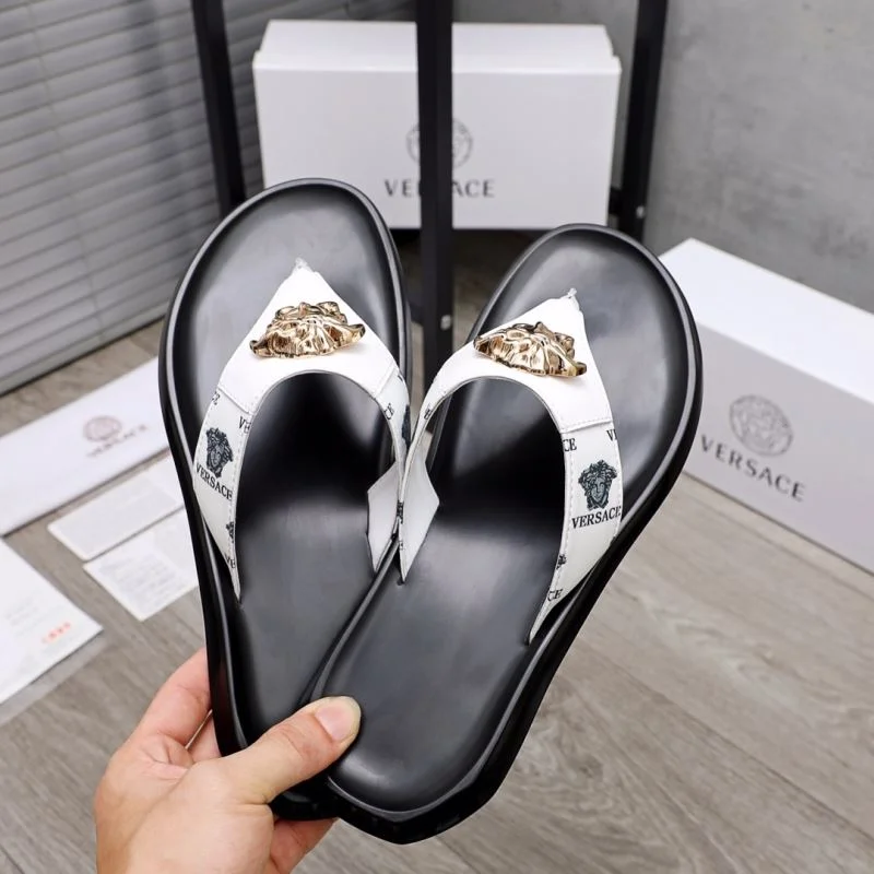 Affordable Versace Slippers 37251
