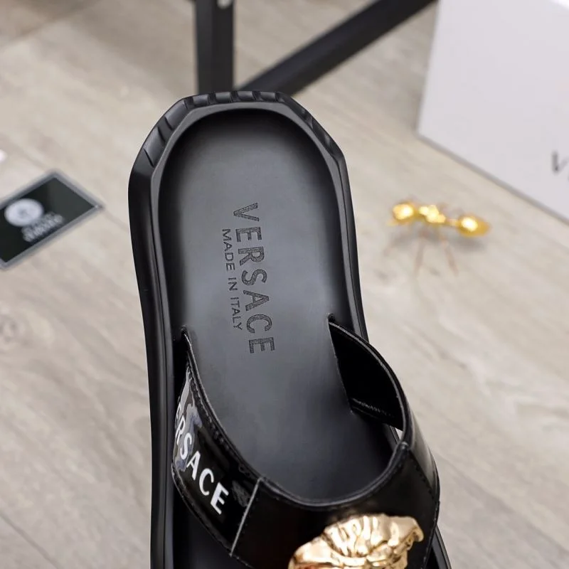 GoAnywhere Versace Slippers 37252
