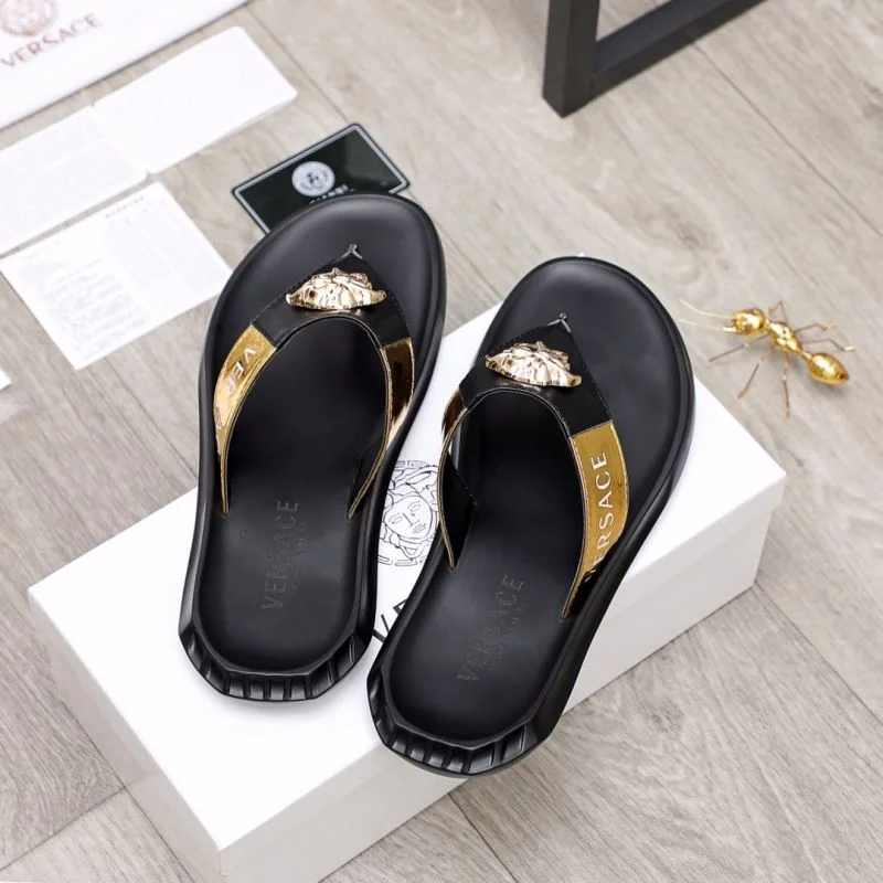 WrinkleFree Versace Slippers 37257