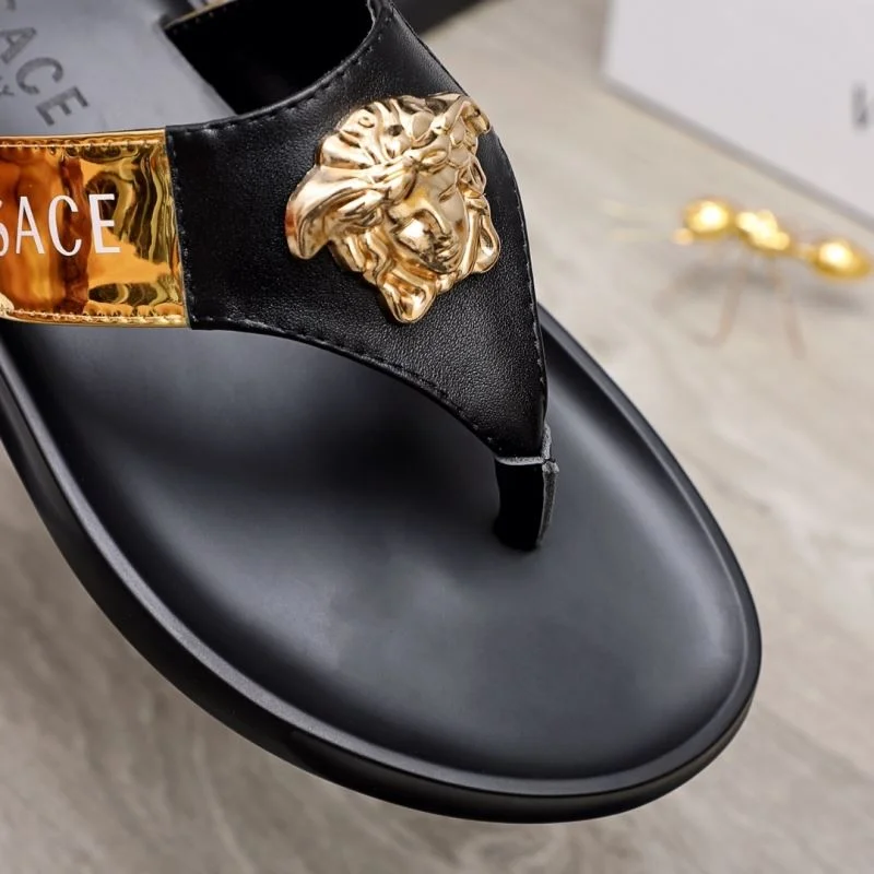 WrinkleFree Versace Slippers 37257