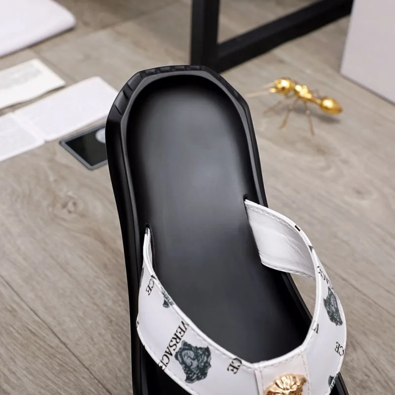 Practical Versace Slippers 37256