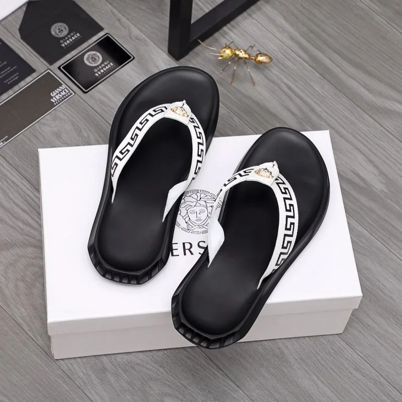 Versace Slippers Breathable 37234