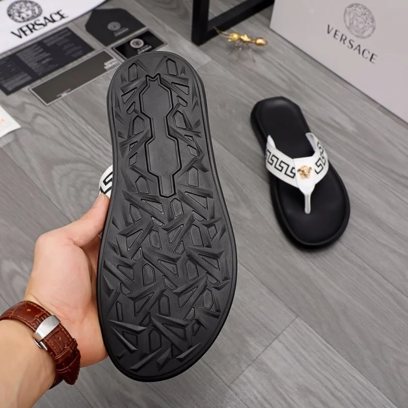 Versace Slippers Breathable 37234