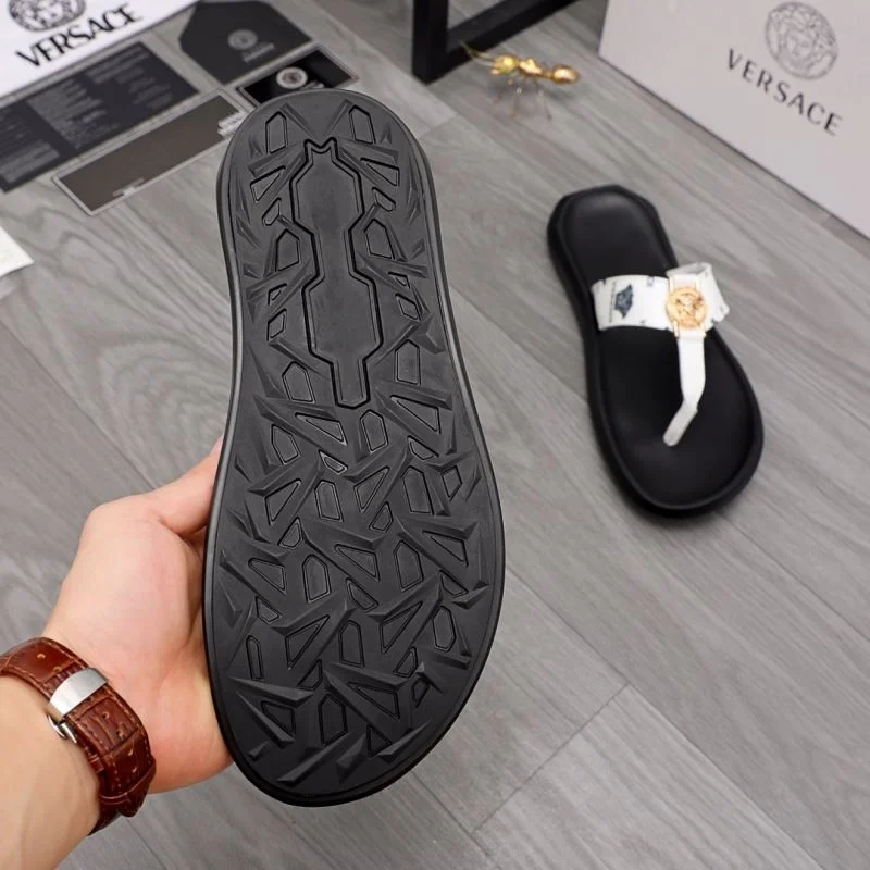 Classic Versace Slippers 37233