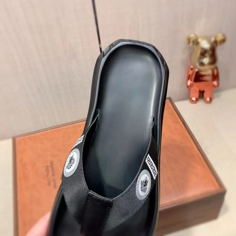 Versace Slippers Lightweight 37231