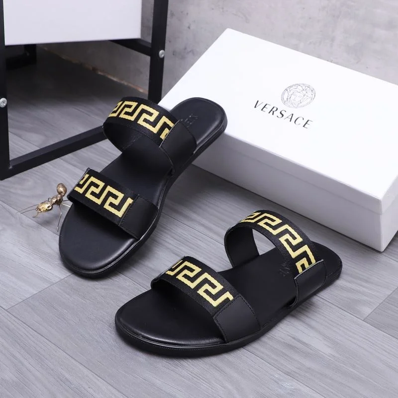 Versace Slippers Packable 37226