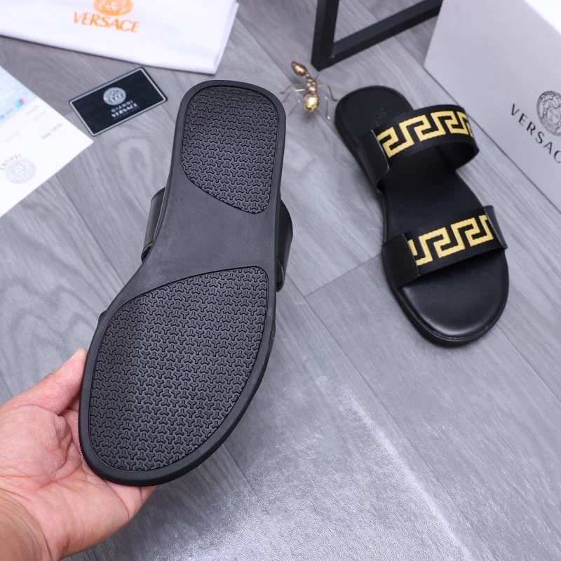 Versace Slippers Packable 37226