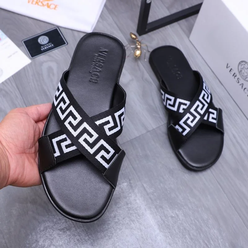 Cozy Versace Slippers 37224