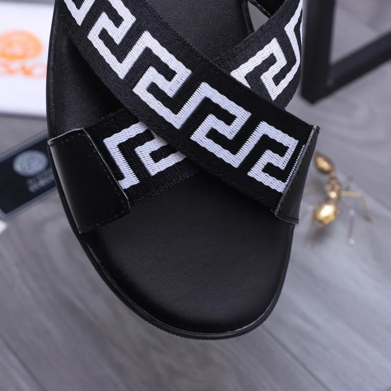 Cozy Versace Slippers 37224