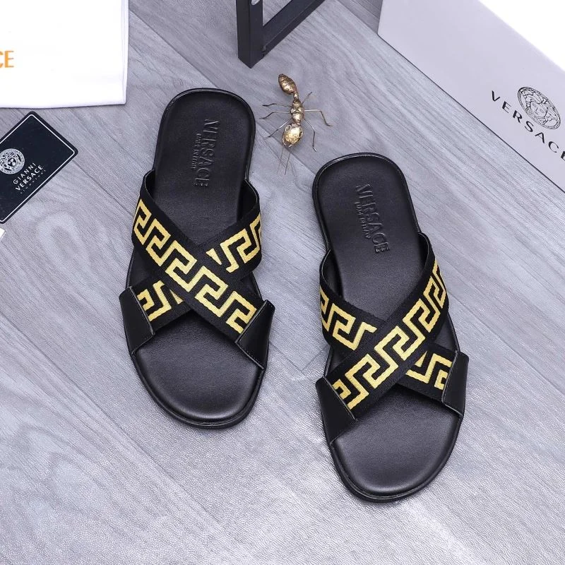 WrinkleFree Versace Slippers 37217