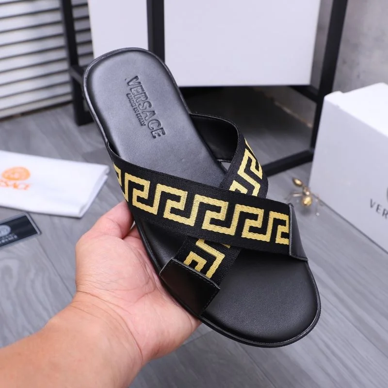WrinkleFree Versace Slippers 37217