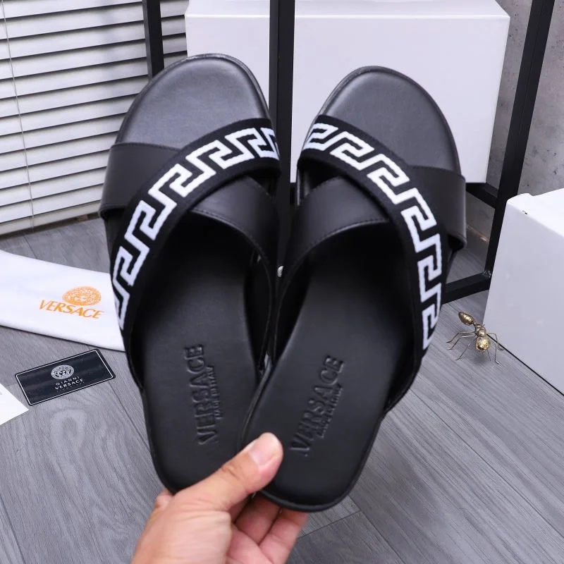 Versace Slippers ZeroBulk 37212