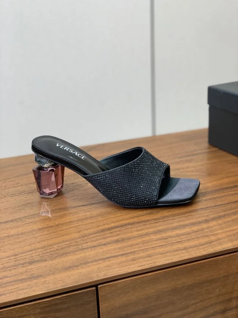 Bold Versace Slippers 37425