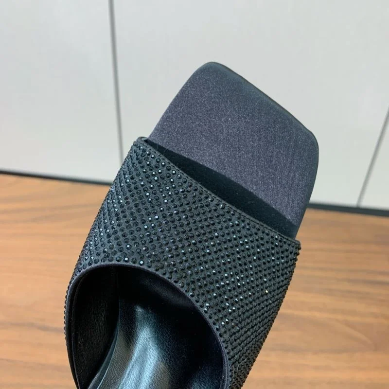 Bold Versace Slippers 37425