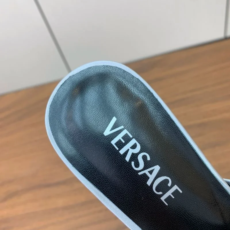 Minimalist Versace Slippers 37411