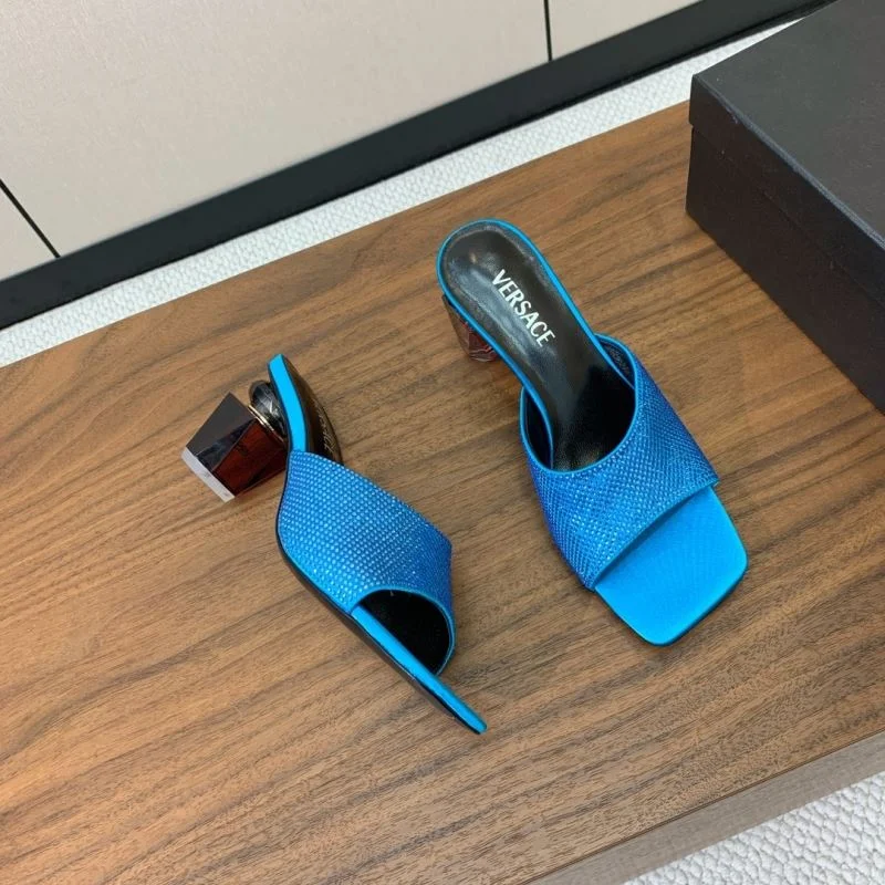 Sleek Versace Slippers 37422