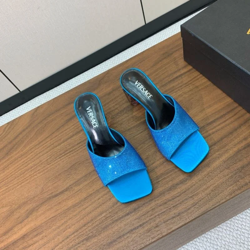 Sleek Versace Slippers 37422