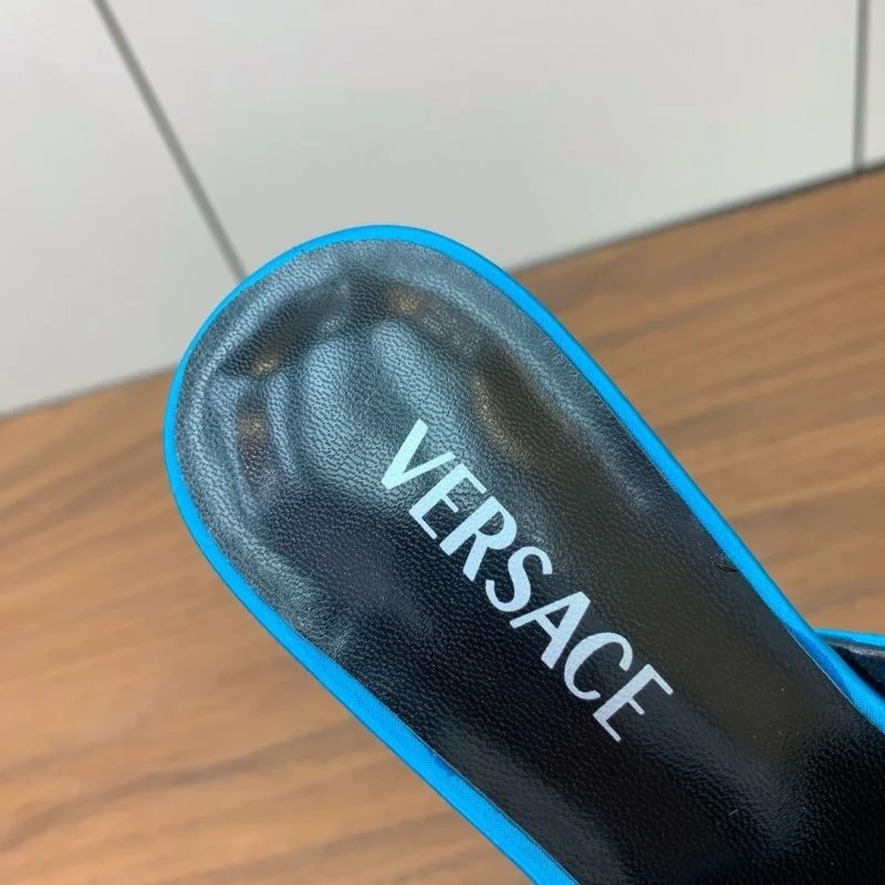 Sleek Versace Slippers 37422