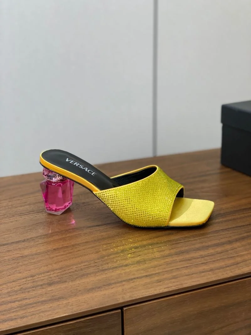 Attractive Versace Slippers 37413