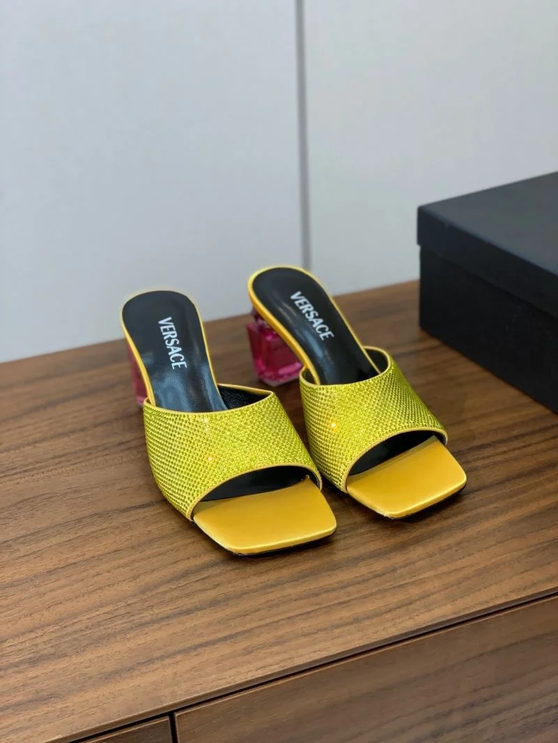 Attractive Versace Slippers 37413