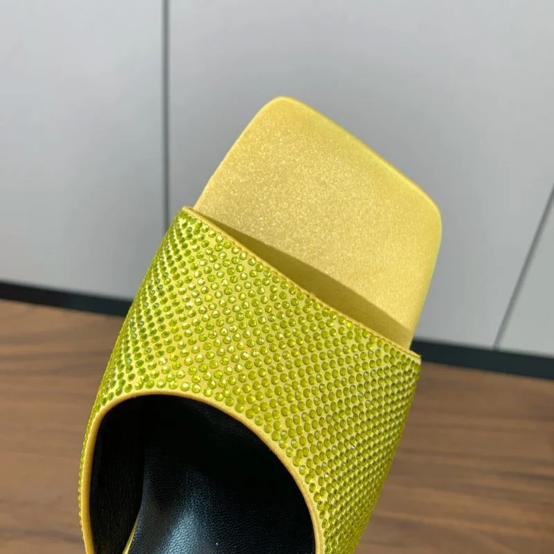 Attractive Versace Slippers 37413