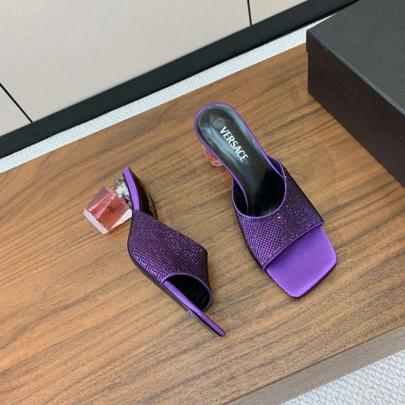 Versace Slippers WaterResistant 37417