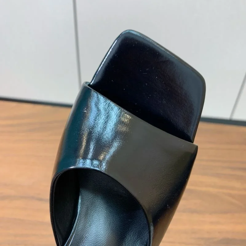 Functional Versace Slippers 37424