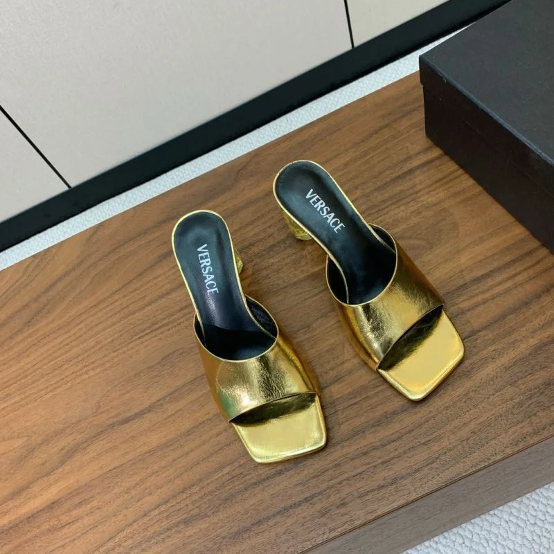 Effortless Versace Slippers 37400